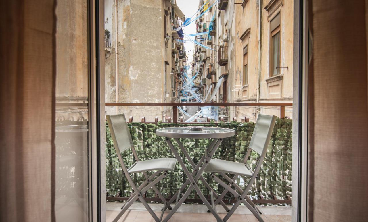 Casa Masaniello - Affittacamere Guesthouse In Historical Center Toledo Station Napels Buitenkant foto